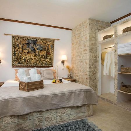 Anna'S House Traditional Chalki Town Extérieur photo